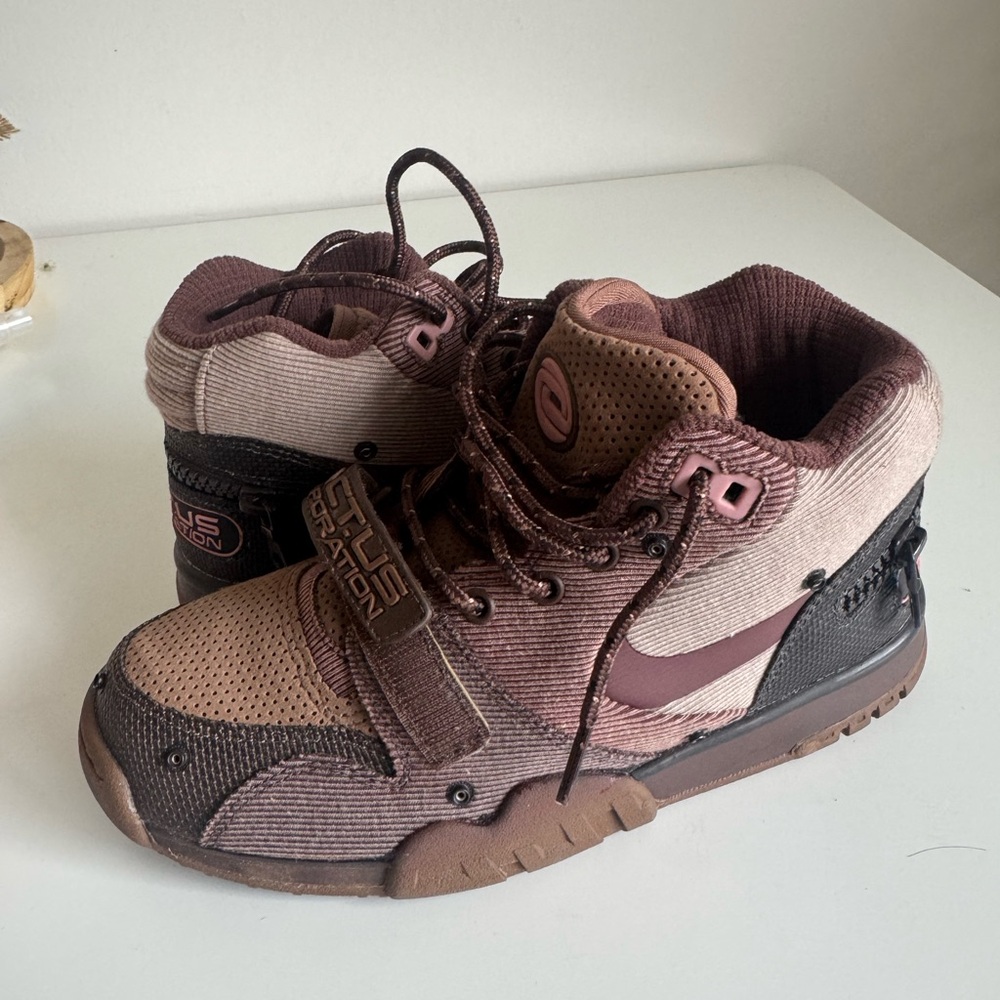 Travis scott "Chocolate" cactus jack sneakers GS